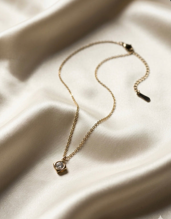 Elegant Solitaire Square Pendant Necklace