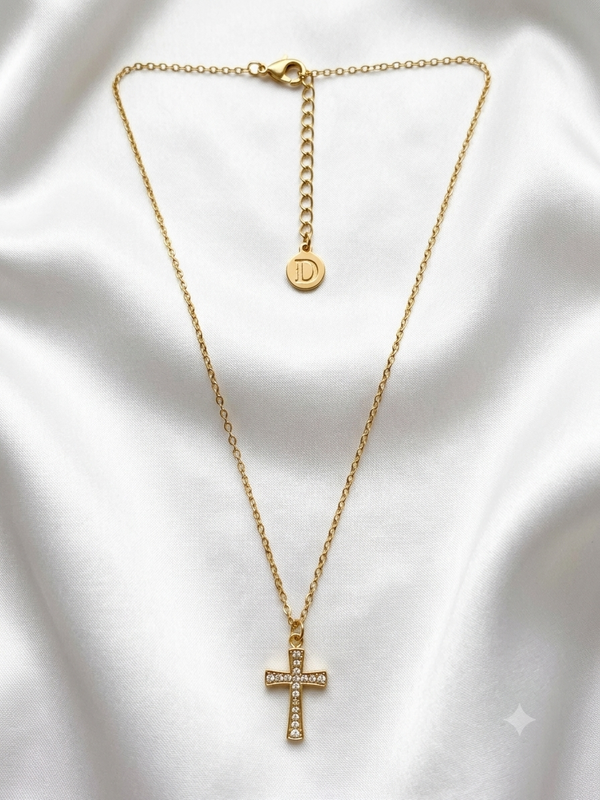 Rhinestone Cross Pendant Necklace