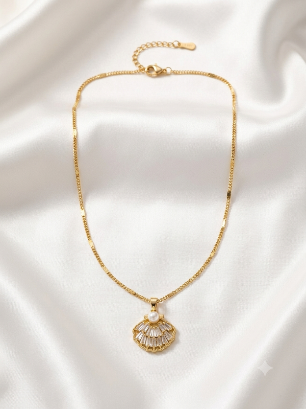 Radiant Shell & Pearl Pendant Necklace