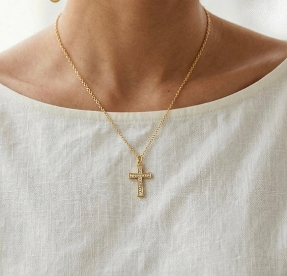 Rhinestone Cross Pendant Necklace